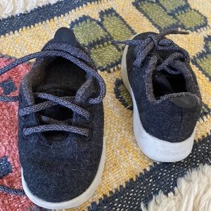 Small birds toddler shoes